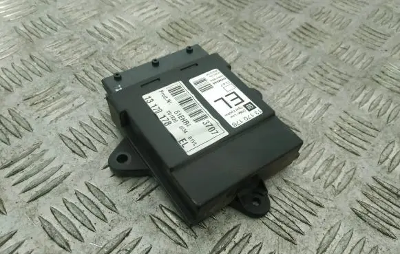 Opel Vectra C Door control unit/module 13170178