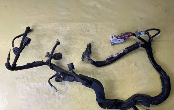 Mazda 6 Positive cable (battery) GDL167070B GDL167070
