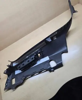 Porsche Macan (95B) Other sill/pillar trim element 95B867768 T95B133