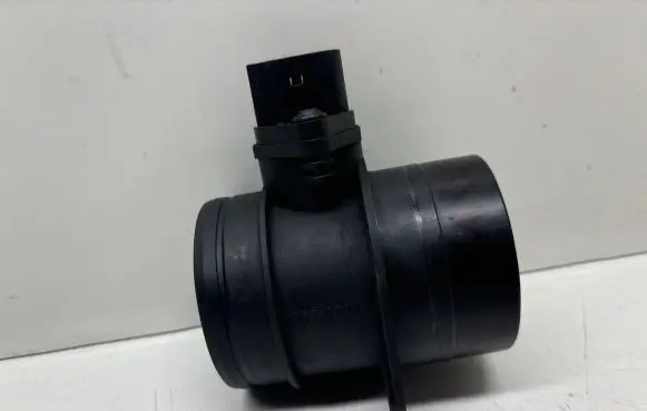 Audi A4 S4 B6 8E 8H Mass air flow meter 0280217529 071906461A