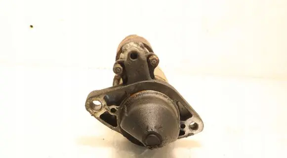 Toyota Avensis T270 Starter motor 28100-0R010