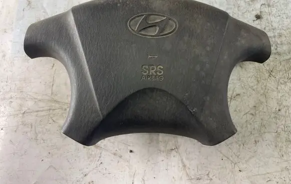 Hyundai Matrix Steering wheel airbag 5690017100