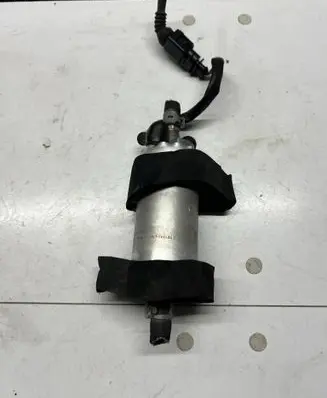 Audi A4 S4 B8 8K Mechanical fuel pump 0580464131