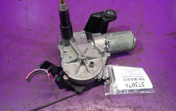Opel Astra H Rear window wiper motor 13105981