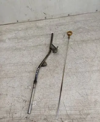 Toyota Corolla Verso E121 Oil level dip stick 