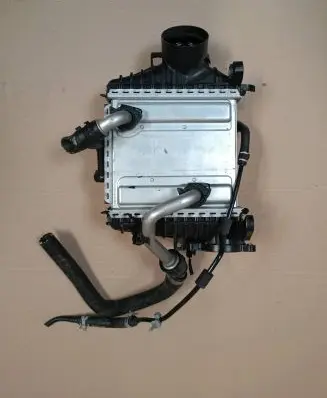 Mercedes-Benz E AMG W213 Intercooler radiator A6540904101
