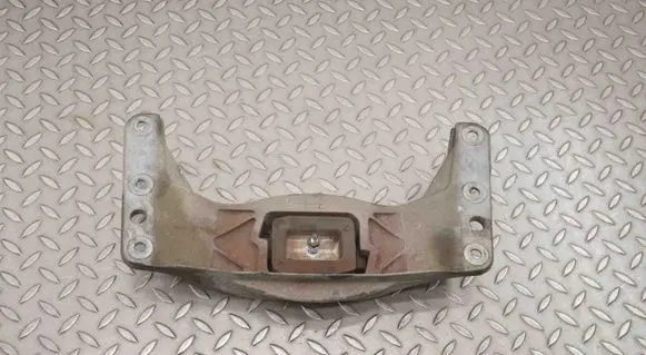 BMW 6 E63 E64 Gearbox mounting bracket 6761106