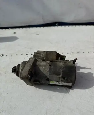 Volkswagen Golf V Starter motor 1401060090OD