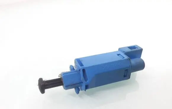 Brake pedal sensor switch