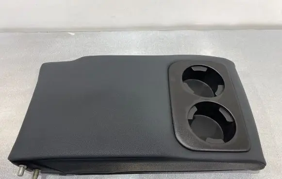 Subaru XV II Rear seat armrest 