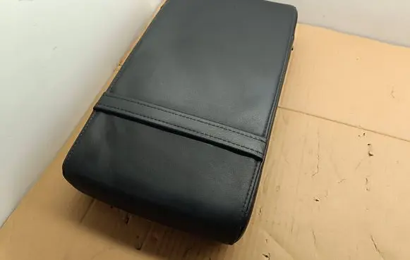 Jeep Grand Cherokee Armrest 