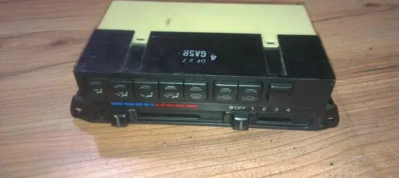 Mazda 626 Climate control unit nenustayyta