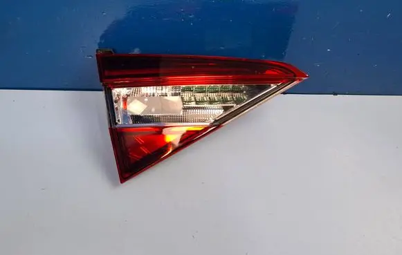 Skoda Superb B8 (3V) Tailgate rear/tail lights 3V5945307 3V5945307D