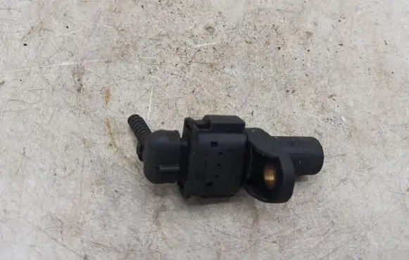 BMW 1 E81 E87 Throttle valve position sensor 61047
