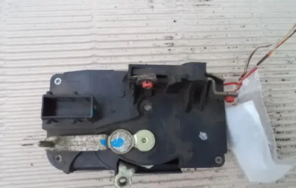 Fiat Scudo Front door lock