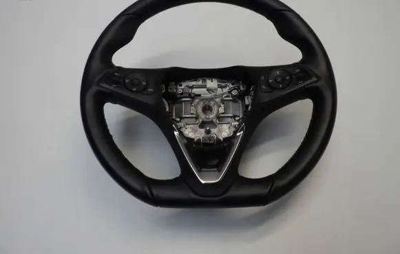 Opel Corsa F Steering wheel 39196701