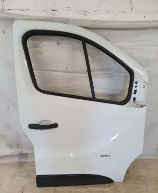 Opel Vivaro Front door