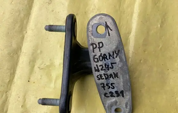 Mercedes-Benz C W204 Front door upper hinge A2047200237 A2047220244
