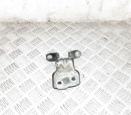 Suzuki Swift I Front door lower hinge 