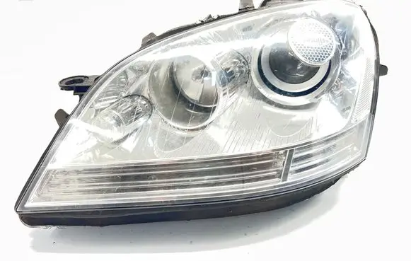 Mercedes-Benz ML W164 Headlight/headlamp 263347