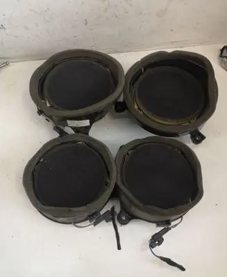 Mercedes-Benz ML W163 Front door speaker A1638201602