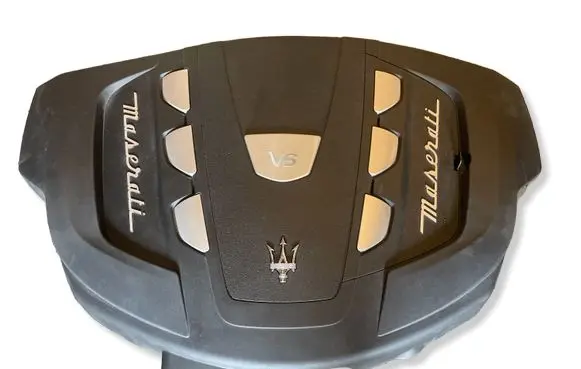 Maserati Ghibli Engine cover (trim) 670005143