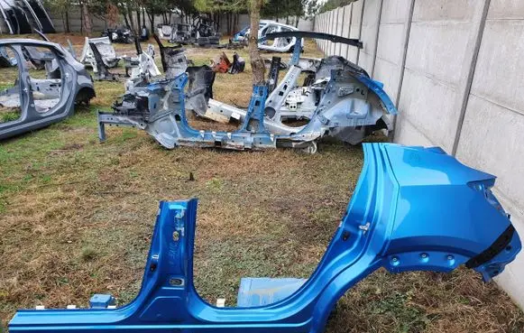 Nissan Juke II F16 Rear quarter panel 
