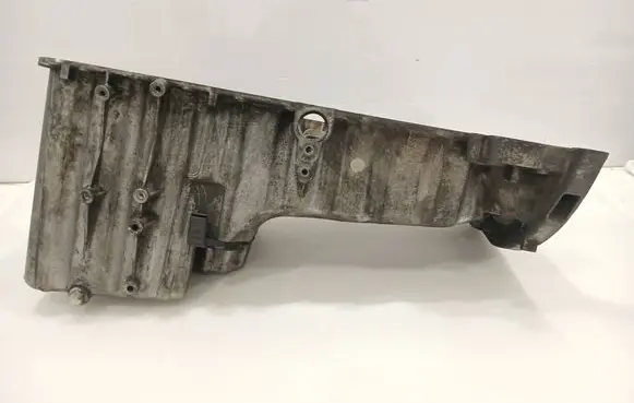 Mercedes-Benz Vito Viano W639 Oil sump 6460142402