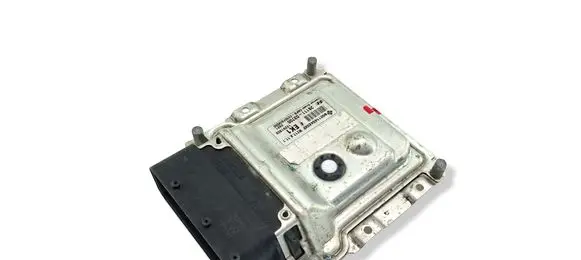 Hyundai i20 (PB PBT) Engine control unit/module 3911103700 9001140420KF 39111-03700