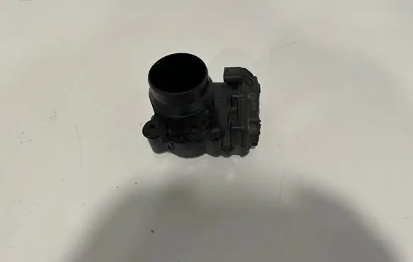 BMW X3 G01 Throttle valve 8512452 13548512452 11618590724