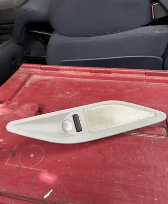 BMW 5 E39 Rear seat light 8363612