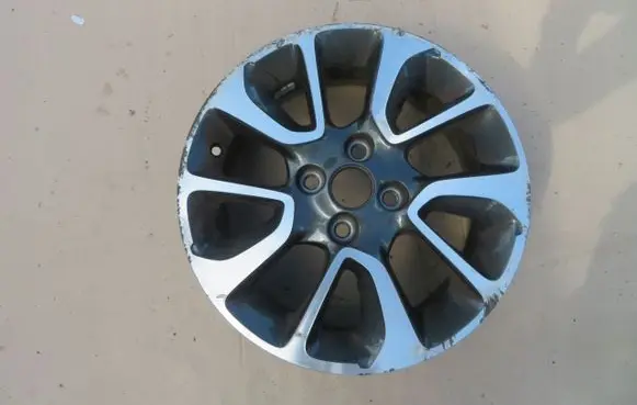 Opel Karl R15 alloy rim 