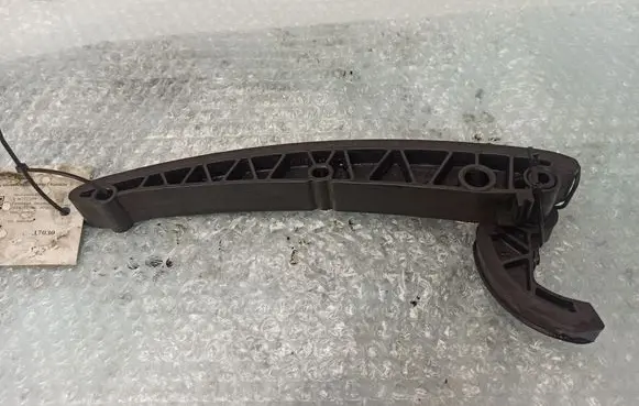 Mercedes-Benz E W212 Slide rail for timing chain A6420500816