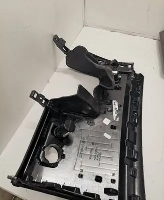 Maserati Levante Other dashboard part 670047404