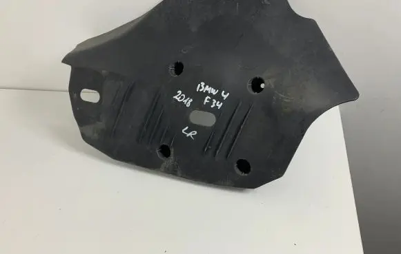 BMW 4 F36 Gran coupe Rear underbody cover/under tray 6796137
