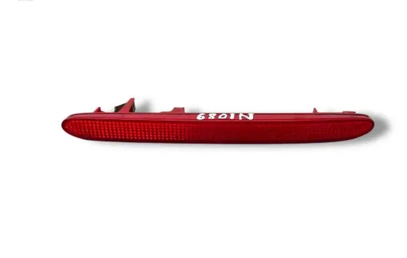 Honda CR-V Rear tail light reflector P3246