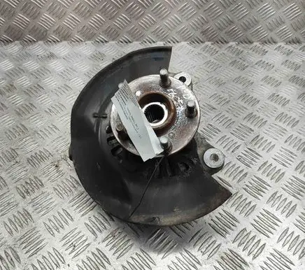 Toyota Prius (XW30) Front wheel hub 4320147030