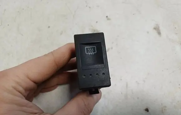 Volkswagen Polo III 6N 6N2 6NF Windscreen/window heater switch 6K0959561B 6N0959621B