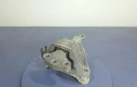 Opel Astra J Engine mount vacuum valve 13248472