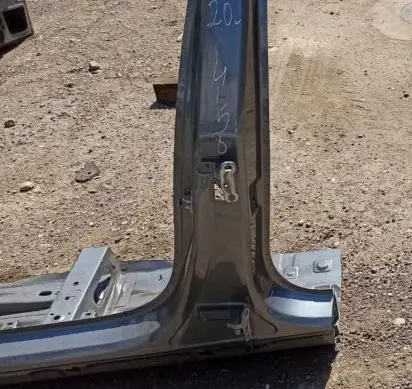 Volvo S60 Pillar (middle) 32132059