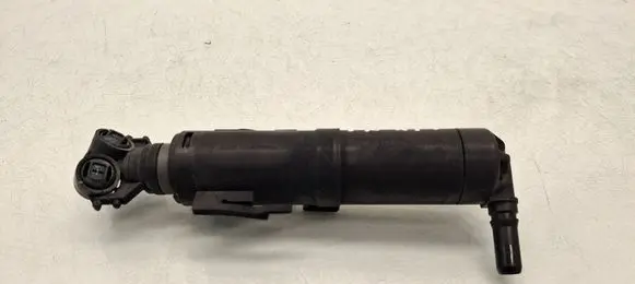 BMW X1 E84 Headlight washer spray nozzle 7321891