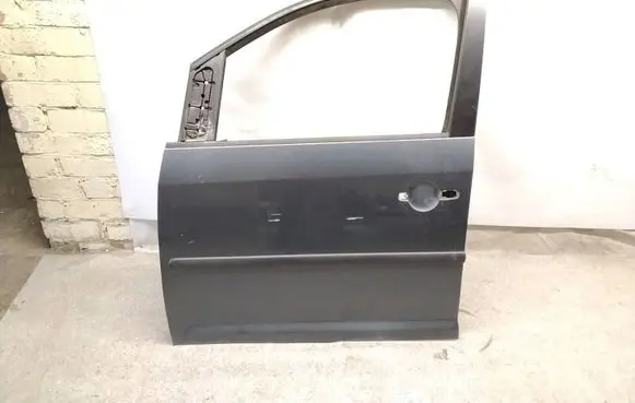 Volkswagen Caddy Front door