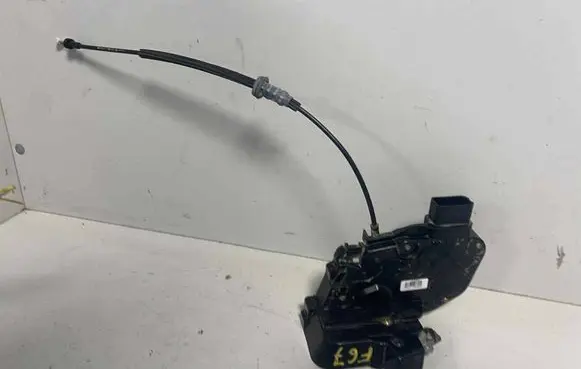 Volvo V50 Front door lock 30753664 3466N