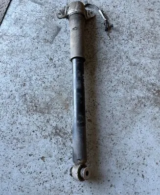 Rear shock absorber/damper