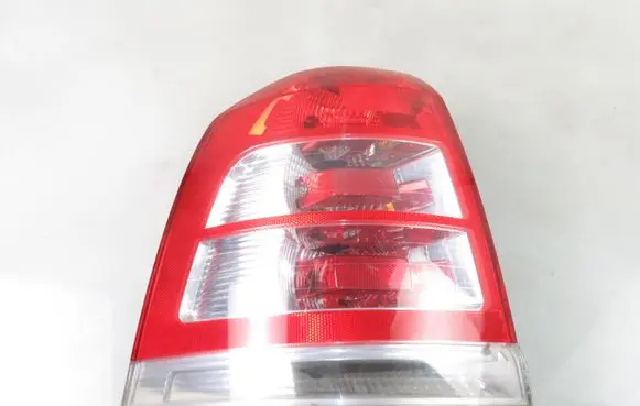 Opel Zafira B Rear/tail lights 13260853