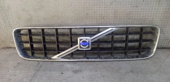 Volvo XC90 Front grill 8620641