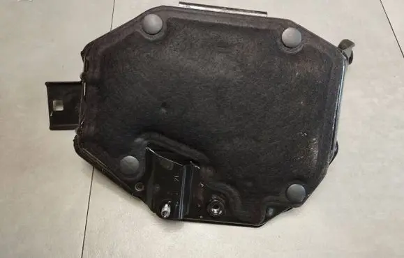 BMW 7 G11 G12 Battery box tray 9323630 14717210CZ