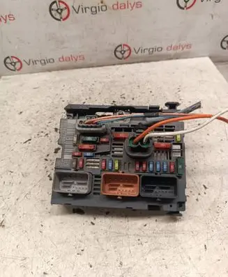 Peugeot 3008 I Fuse box set 9675877980