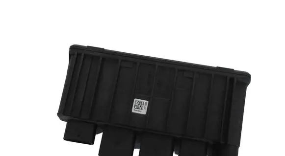 BMW 1 F40 Current control relay 8661071
