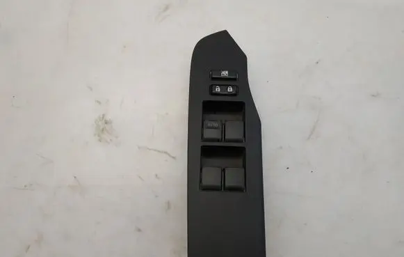 Toyota Auris E180 Electric window control switch 025332AF
